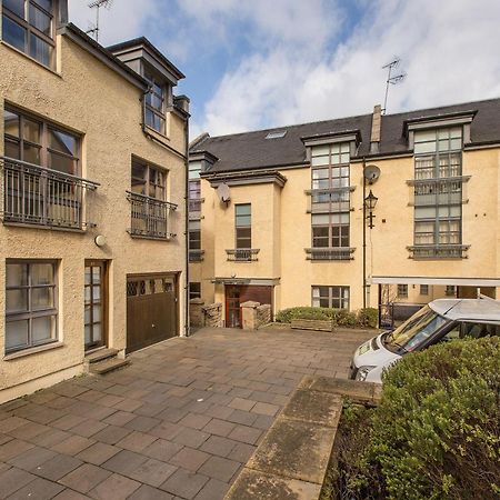 Appartamento Old Tolbooth Wynd - 393 Edimburgo Esterno foto