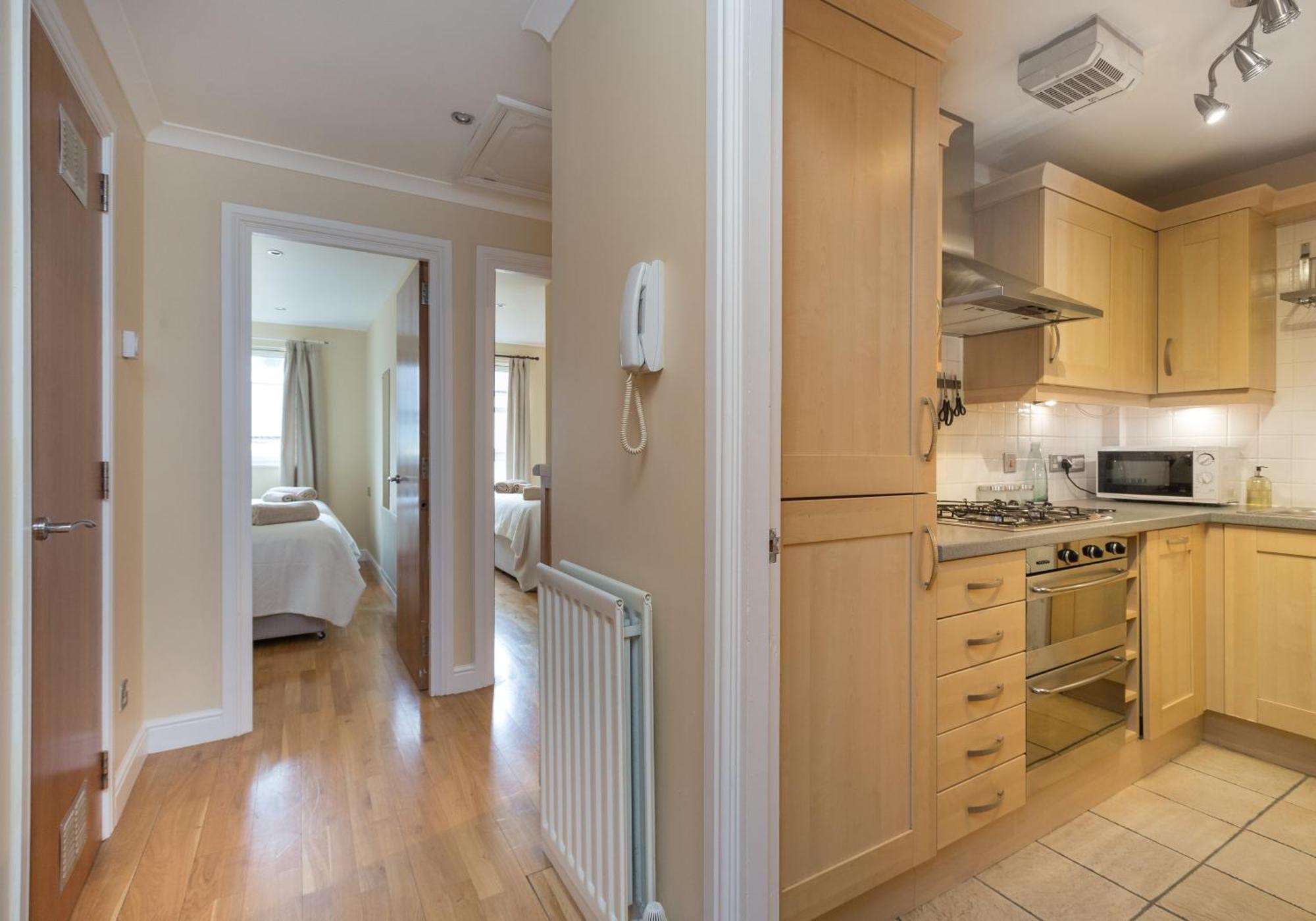 Appartamento Old Tolbooth Wynd - 393 Edimburgo Esterno foto